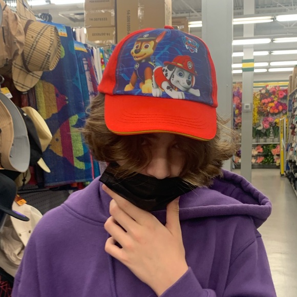 Meet your Posher, Emmanuel - Picture 1 of 1